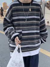 Herren-Strickpullover mit Taschen und Streifen